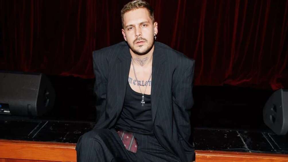 Жена Милоша Биковича впервые показала новорожденного ребенка