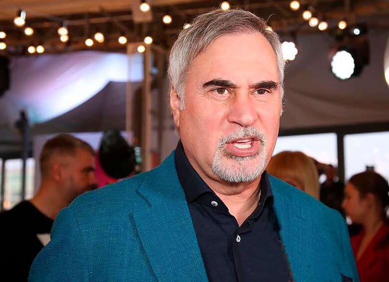 Валерий Меладзе последовал примеру участников «голой» вечеринки