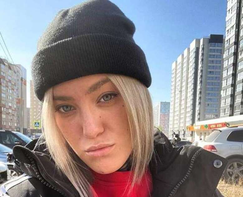 Звезда «Пацанок», которую похоронили в Питере, оказалась жива