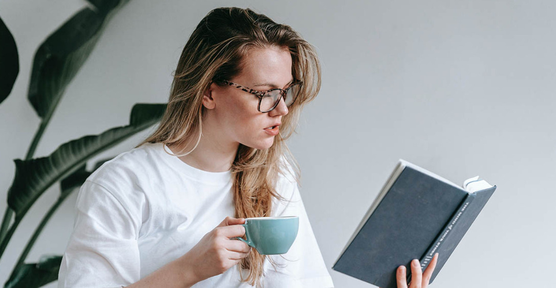 Есть, молиться и любить: 5 привычек для сохранения молодости мозга