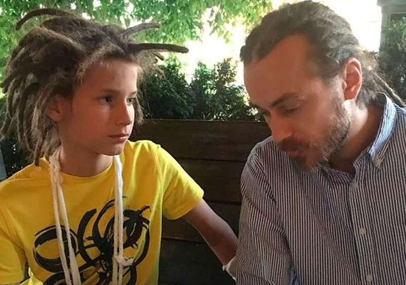 Децл с сыном