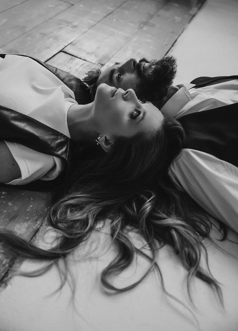 Фото: Мария Хуторцева Стиль: Евгения Лачина Макияж: Екатерина Карташова (визажист Clarins) Волосы: Карина Яськова (стилист парикмахерской BLK для L’oreal Professionnel Paris)