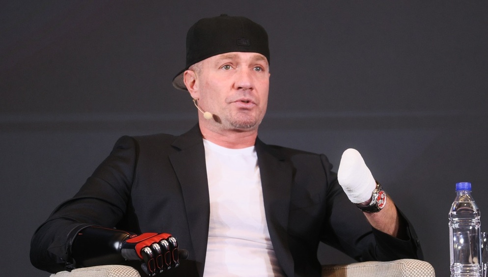 Роман Костомаров