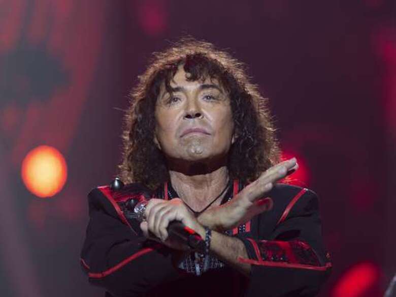 Валерий Леонтьев резко снизил расценки на корпоративы