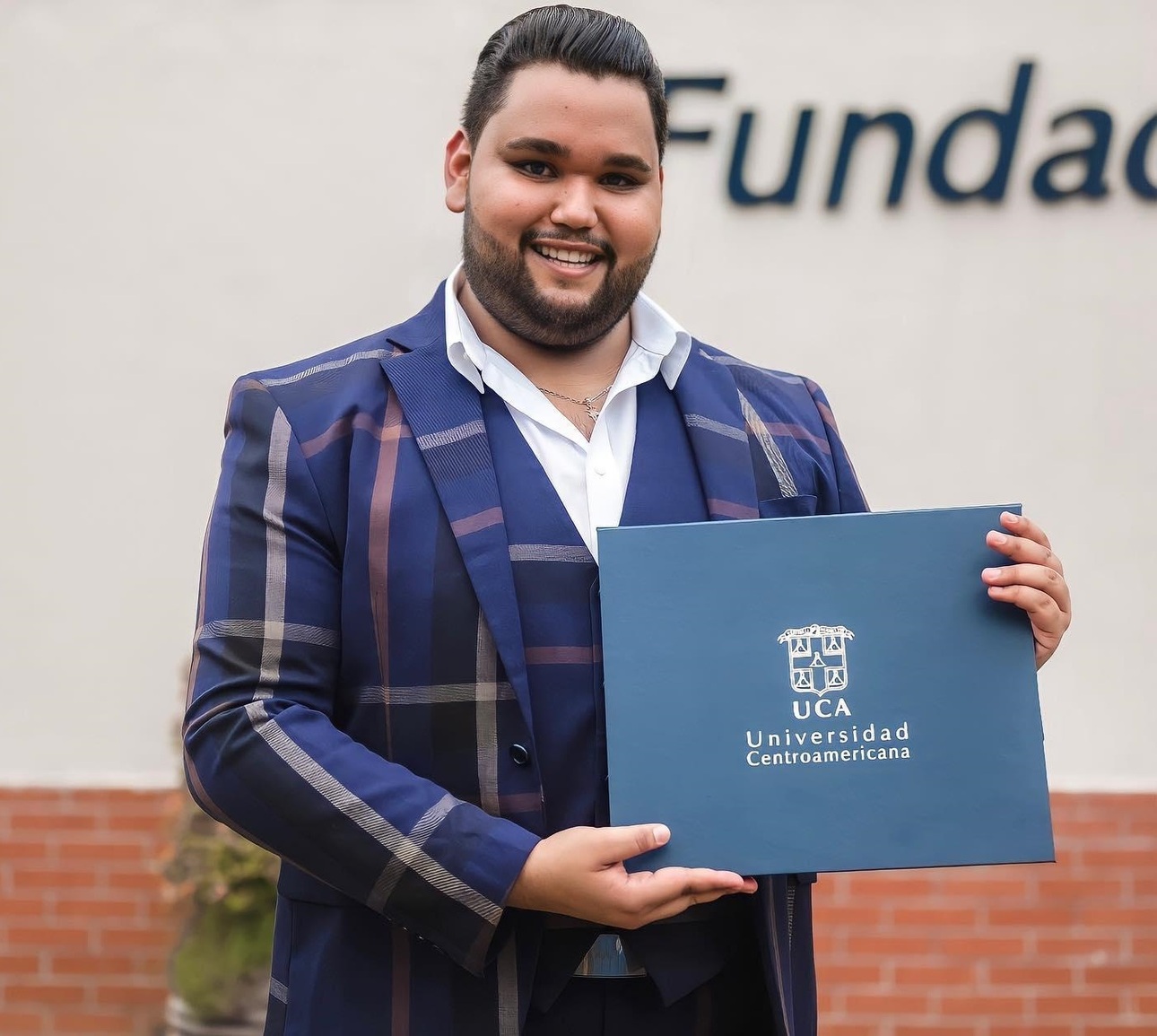 Ханни Хавьер Фалькон