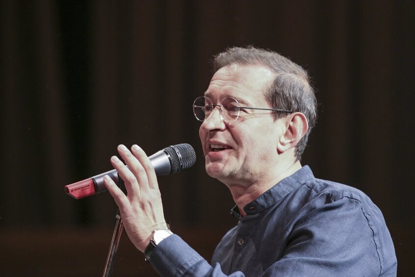 16-летний сын Хабенского стал выходить в свет