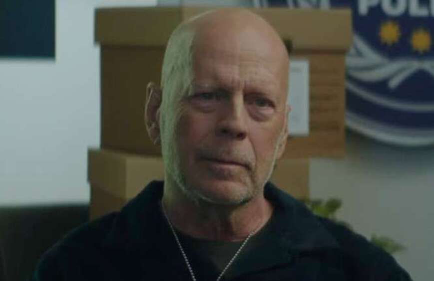 Страдающий деменцией Брюс Уиллис посвятил трогательный пост своей супруге