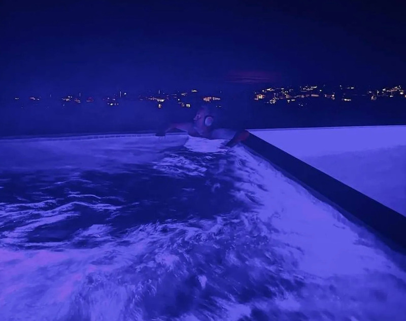 Фото в джакузи