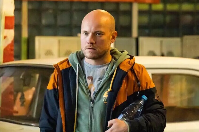 ВЛАДИМИР СЕЛИВАНОВ. КАДР ИЗ СЕРИАЛА "РЕАЛЬНЫЕ ПАЦАНЫ"