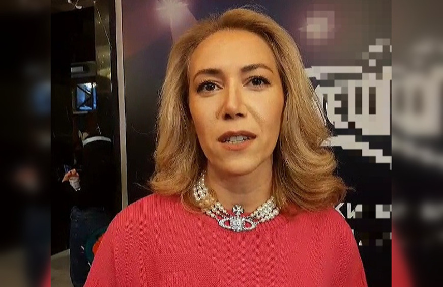 Солистка «Сливок» Карина Кокс потеряла 50 тысяч долларов