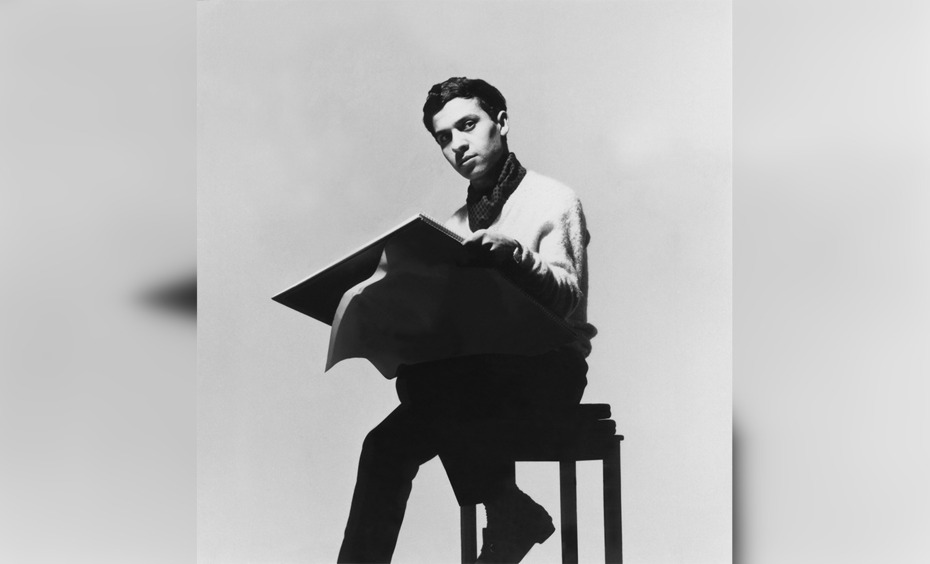 Наоми Кэмпбелл называла его папой: 5 поразительных фактов об Аззедине Алайя