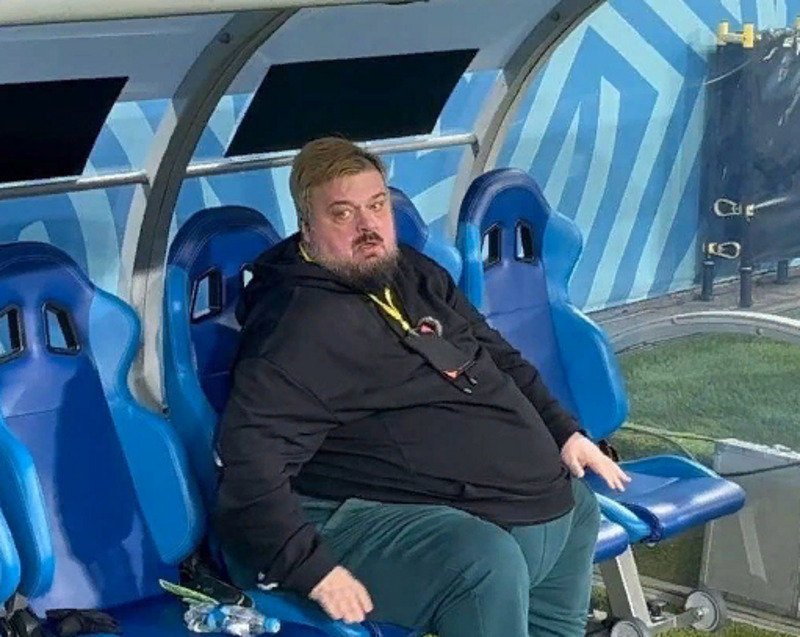 Василий Уткин сейчас