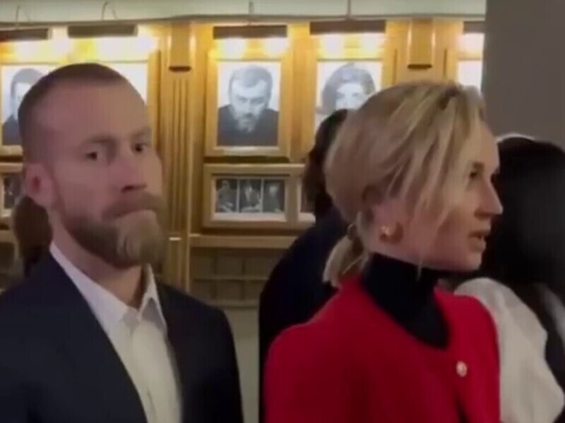 Полина Гагарина со Станиславом Миковым