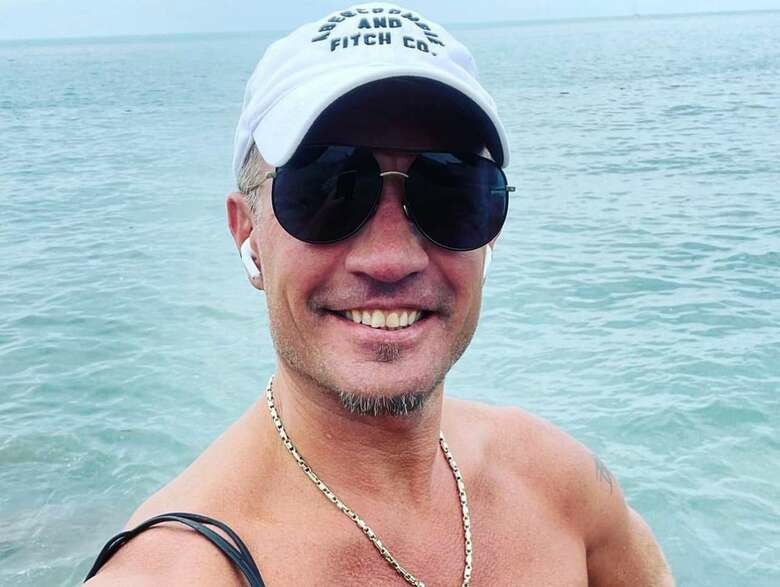 Роман Костомаров