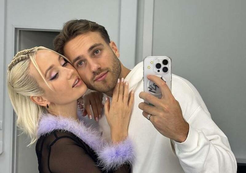 Клава Кока и Александр Поверин