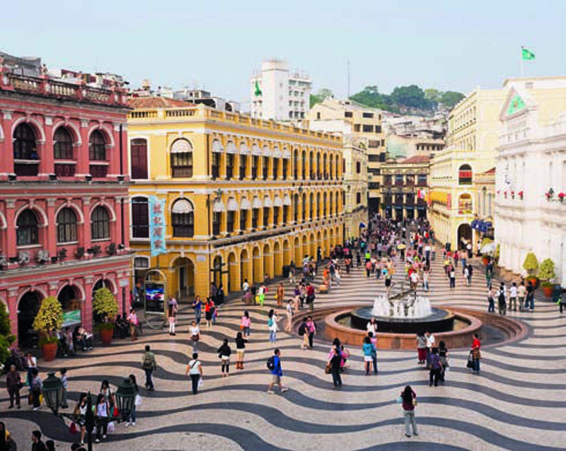 Площадь Сенадо