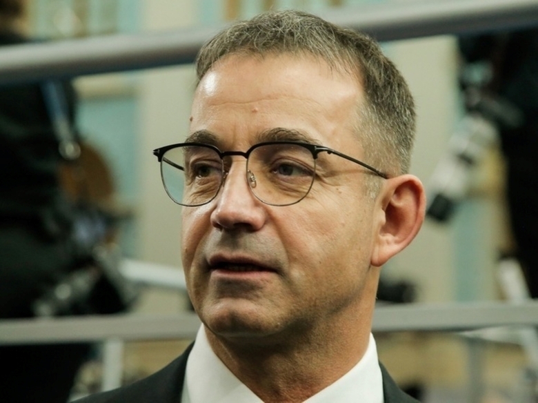 Дмитрий Певцов