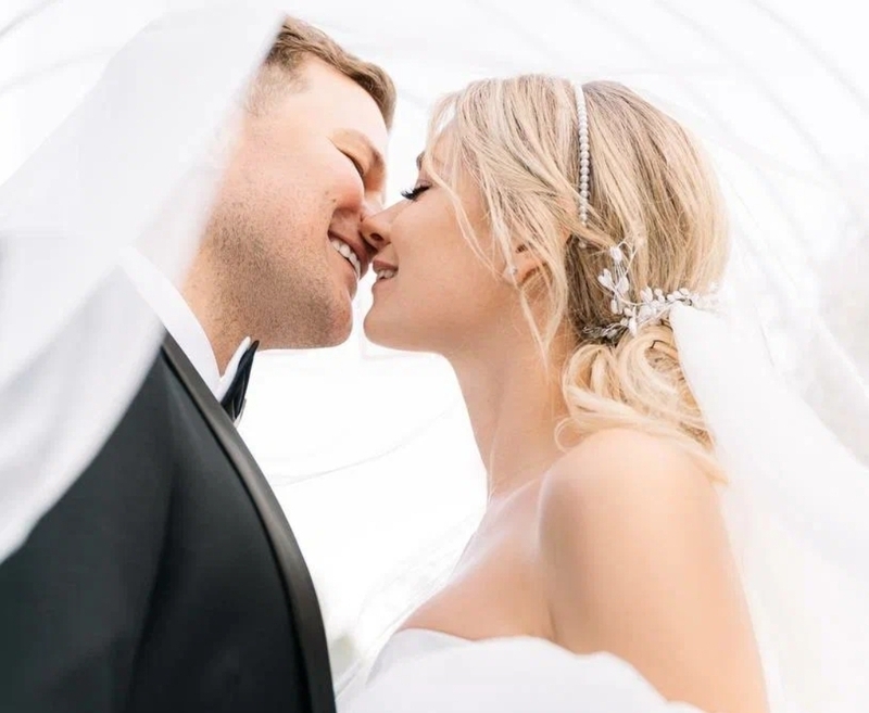 Анастасия вышла замуж за молодого человека, которого знала с 13 лет