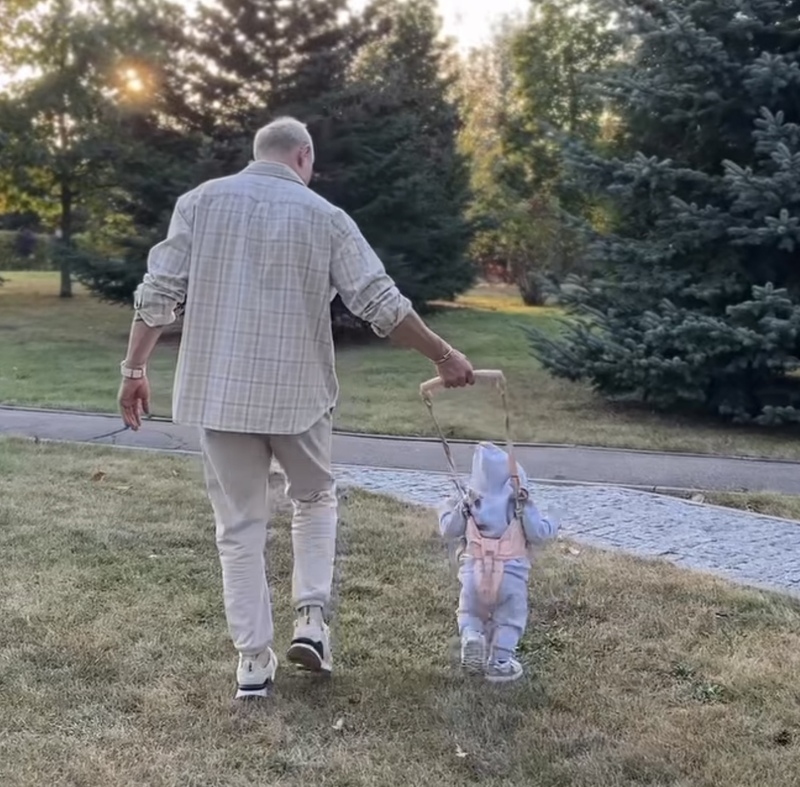 Александр Малиновский с дочерью