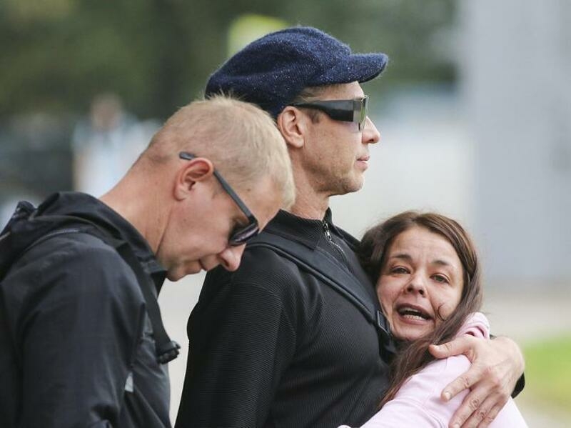 На похоронах Юлия внезапно бросилась в объятья к Тарзану