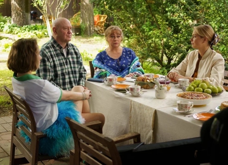 Кадр со съемочной площадки фильма "Праздники "