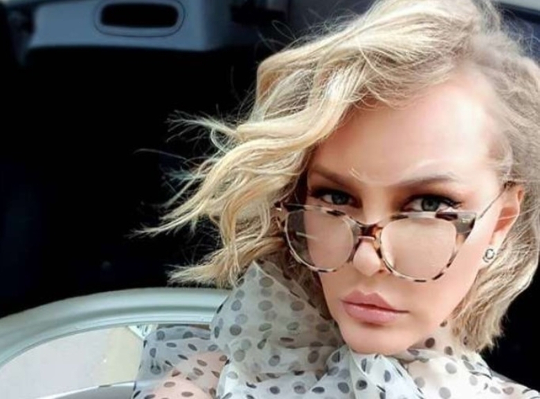 Маша Малиновская