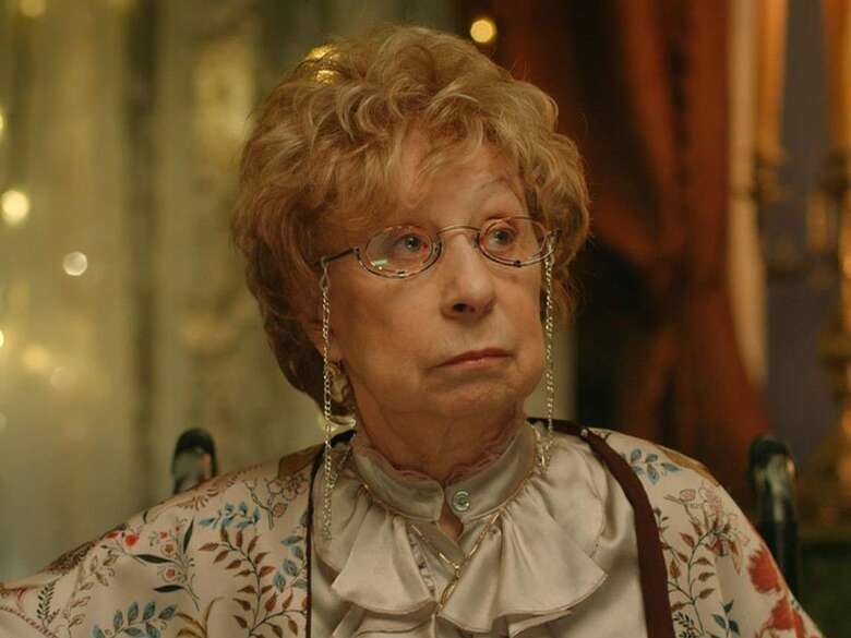 Лия Ахеджакова произнесла трогательную речь на похоронах Ясуловича