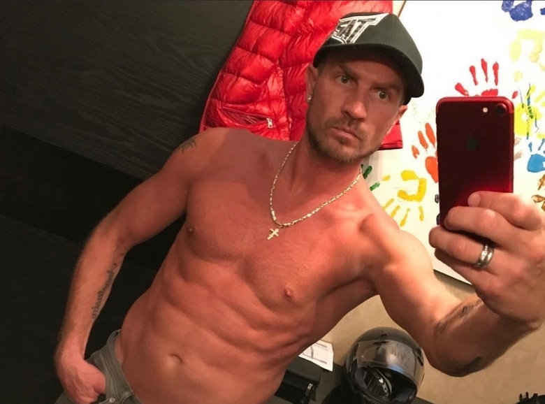 Роман Костомаров