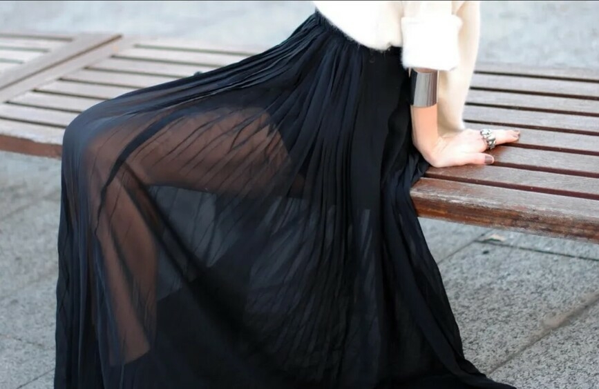 Прозрачные юбки бывают элегантными