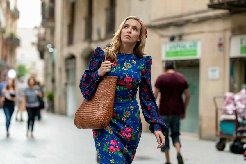 Стильное платье