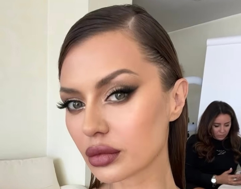 Виктория Боня