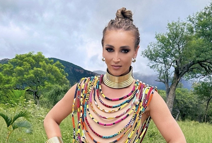 Ольга Бузова