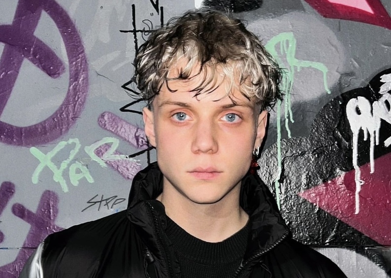 Ваня Дмитриенко