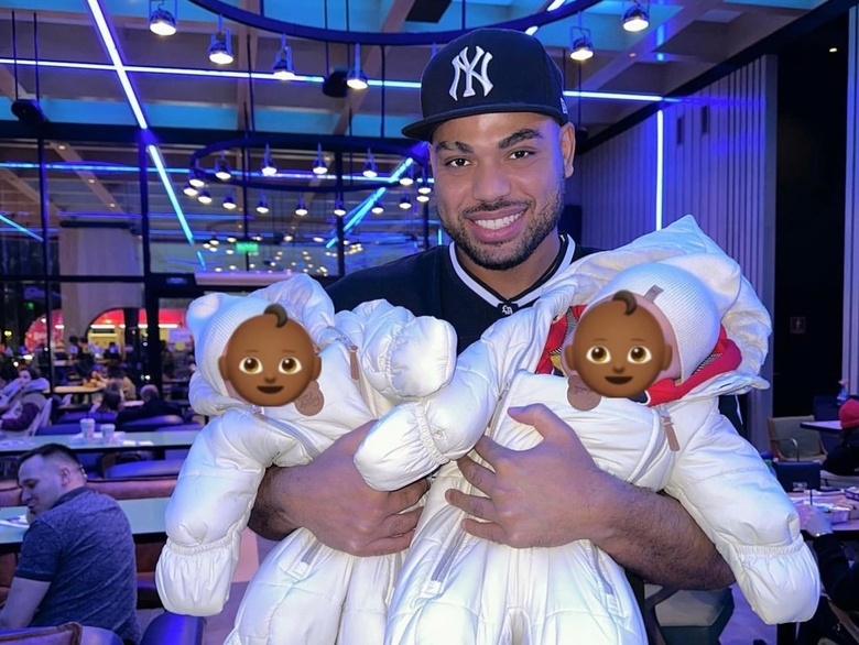 Мондезир Свет-Амур с сыновьями