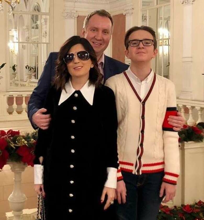 Диана Гурцкая потеряла мужа: ему стало плохо прямо в самолете, когда он летел с Кубы