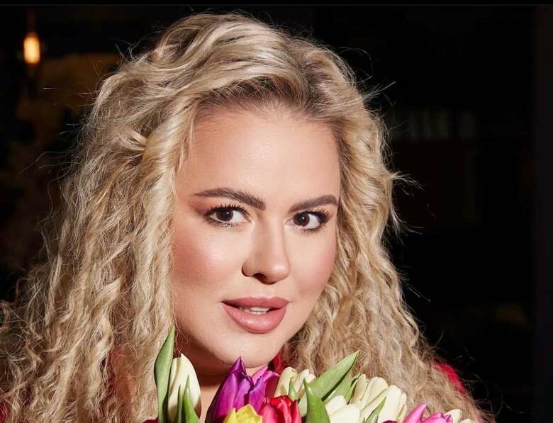 Анна Семенович