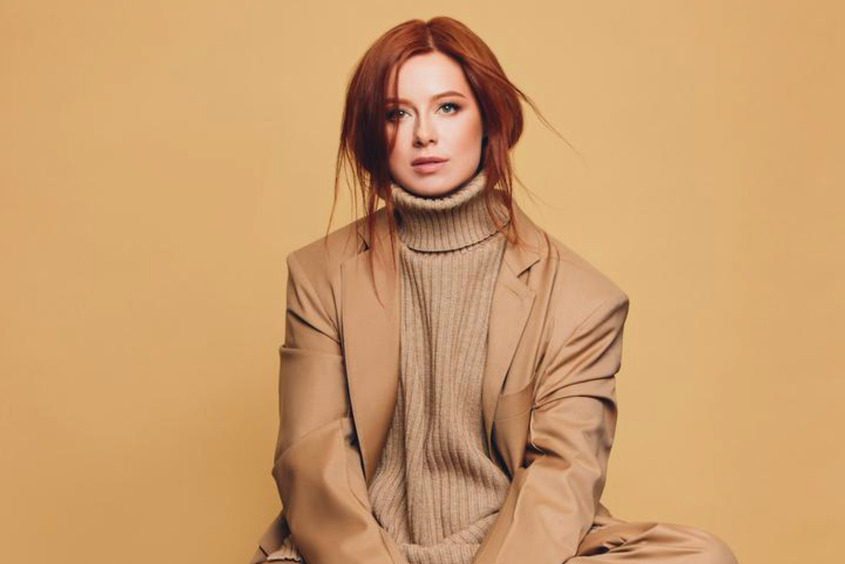 Юлия Савичева: «Я не показываю своего мужа, ребенка, родственников»