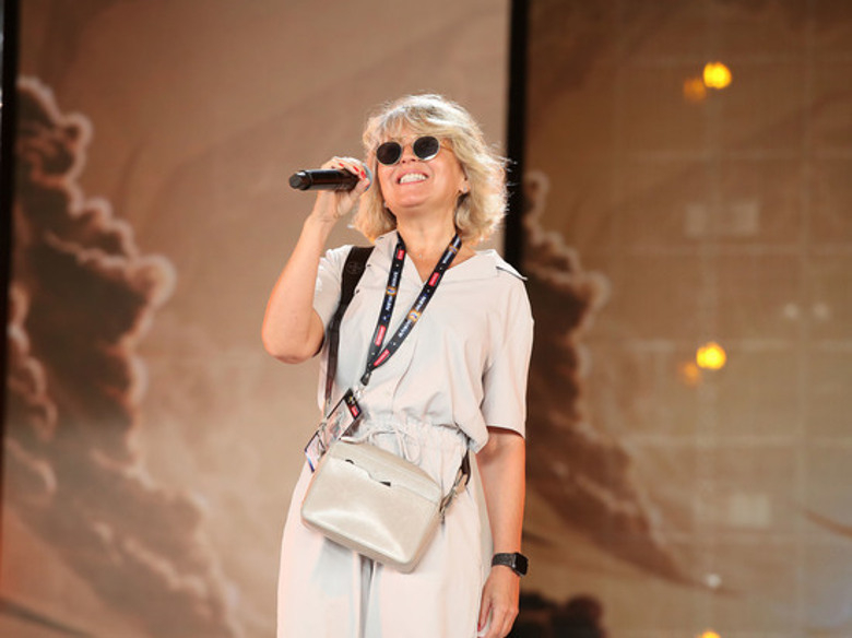 Анжелика Варум