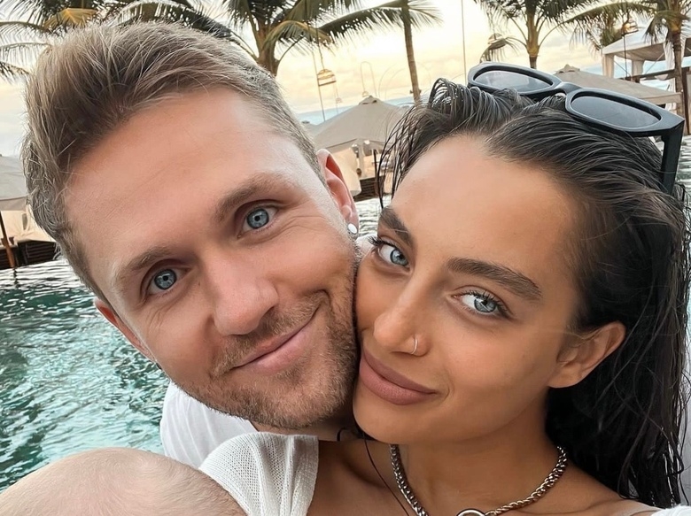 Влад Соколовский и Ангелина Суркова