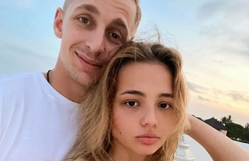 Саша Стоун и Валя Карнавал