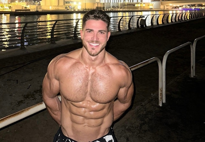 Роман Капаклы