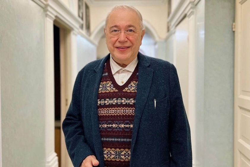 Евгений Петросян