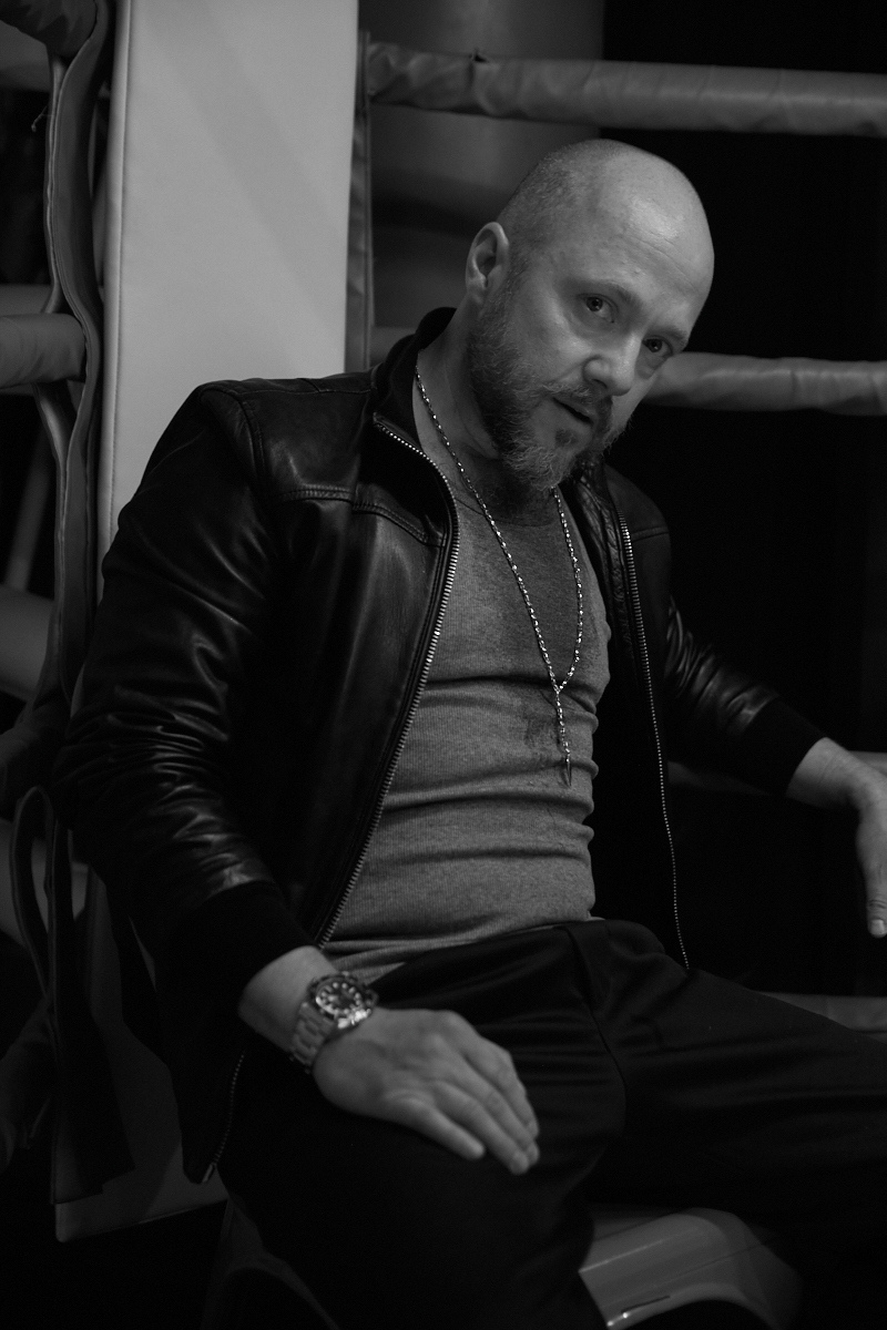 Фото: А лина Голубь Стиль: Евгения Лачина Макияж: Мария Родькина Стрижка: Мария Соболева Ассистент фотографа: Дмитрий Пилатов