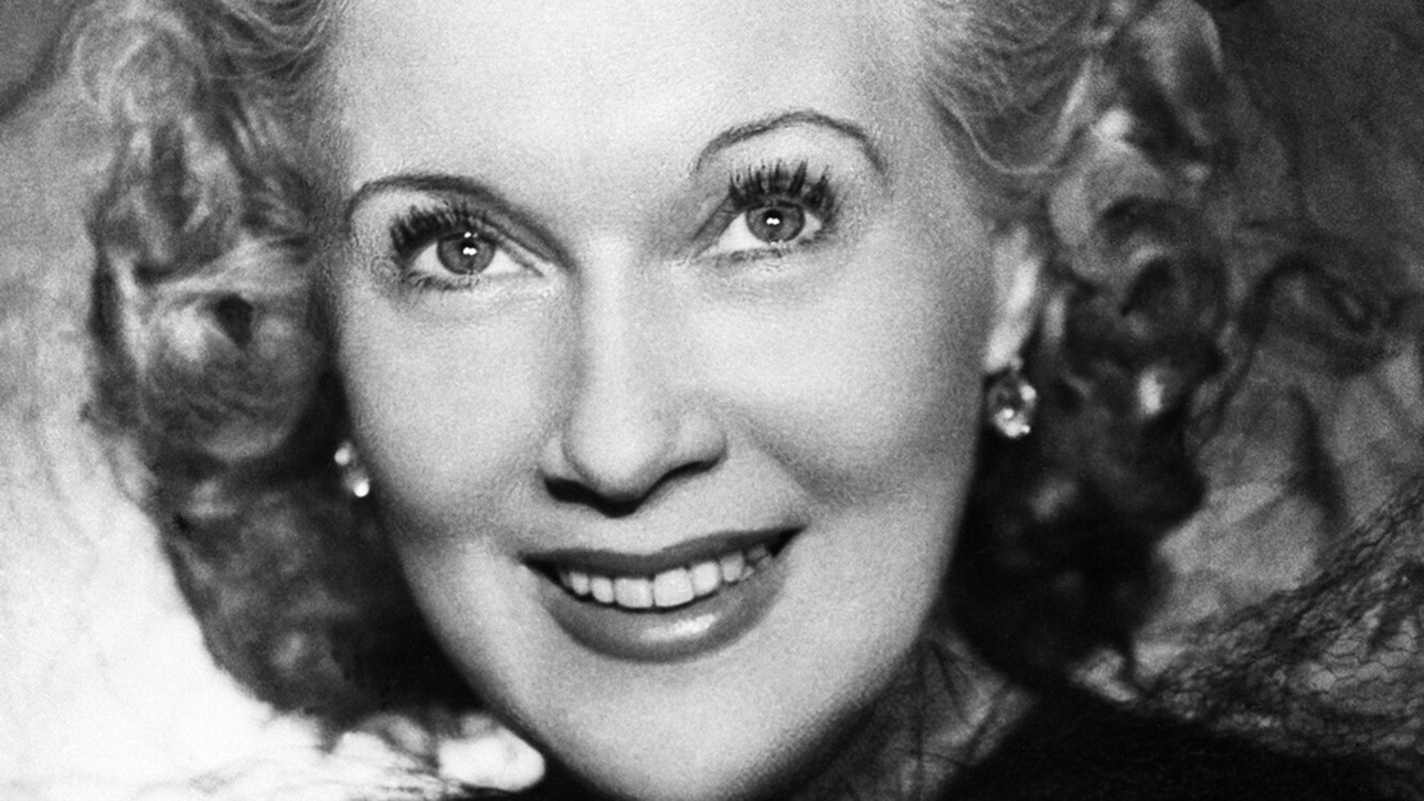 Любовь Орлова