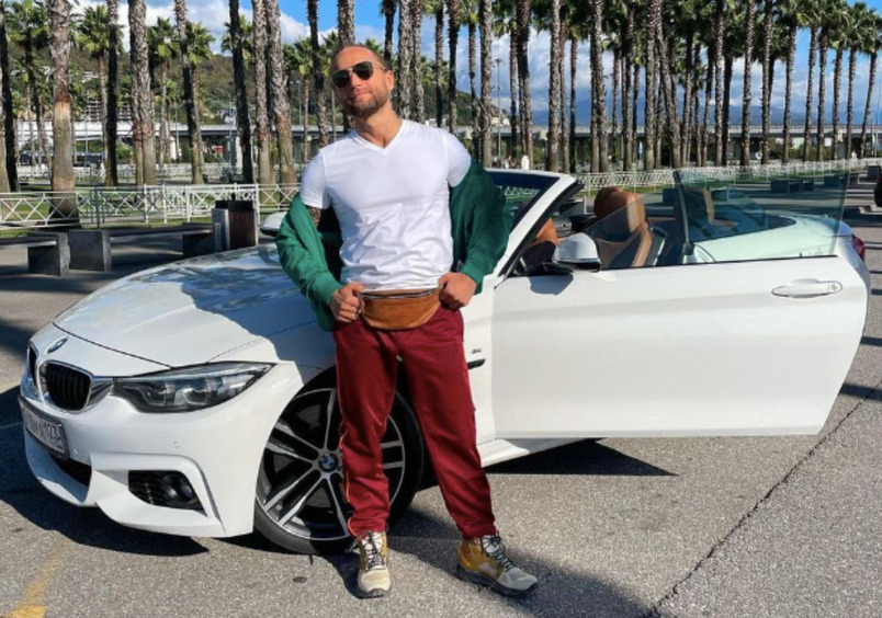 Блогер Максим Лютый