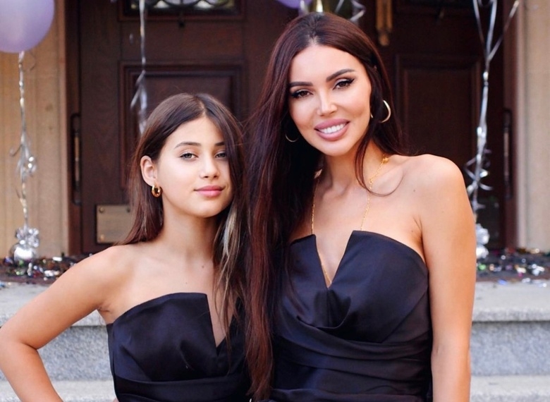 Оксана Самойлова с дочерью Ариелой