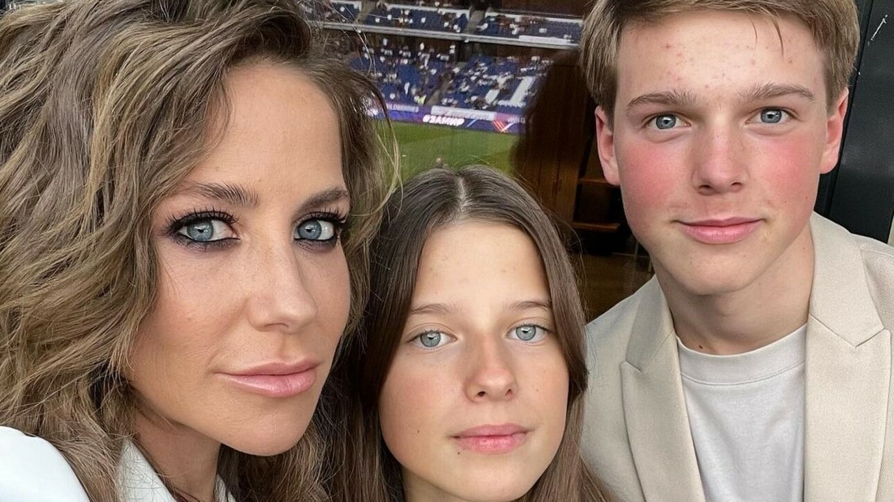 Юлия Барановская с детьми