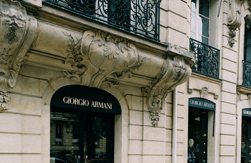 Lancome, Giorgio Armani и Yves Saint Laurent будут поставлять по параллельному импорту