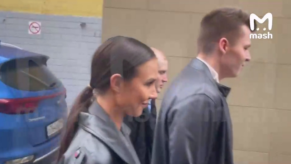 Валерия и Артем Чекалины