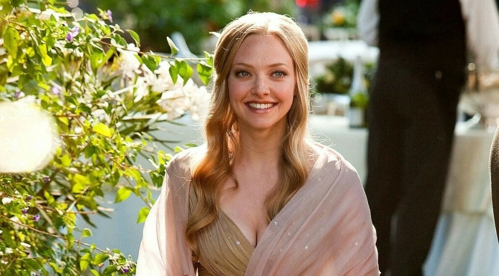 Романтичная девушка